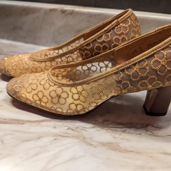 Vintage Red Cross Gold Mesh Chunky Heel - Picture 3 of 5